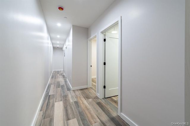 518 Morris Park, Bronx, NY 10460