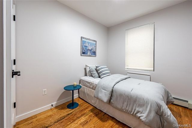 518 Morris Park, Bronx, NY 10460