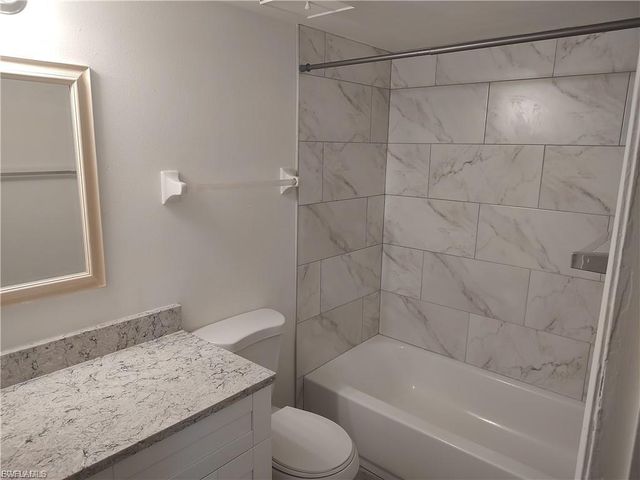 5311 Summerlin RD 1109, Fort Myers, FL 33919