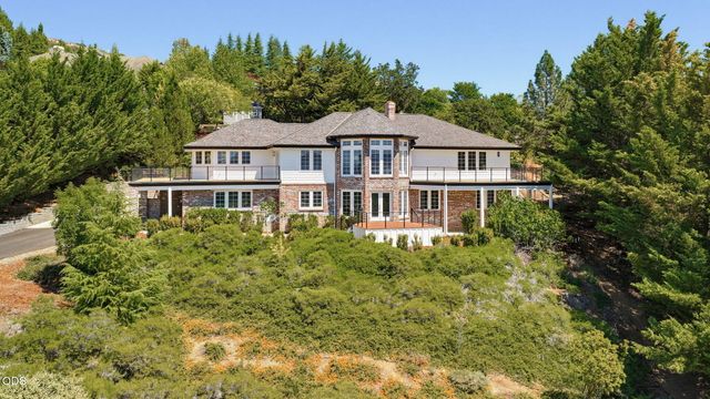 1544 Satellite Drive, Medford, OR 97504