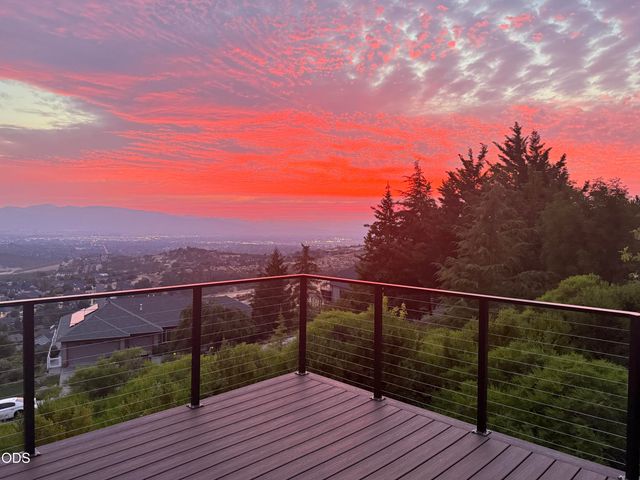 1544 Satellite Drive, Medford, OR 97504