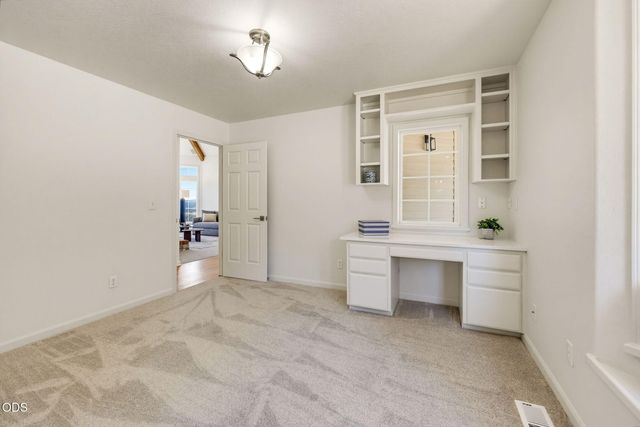 1544 Satellite Drive, Medford, OR 97504