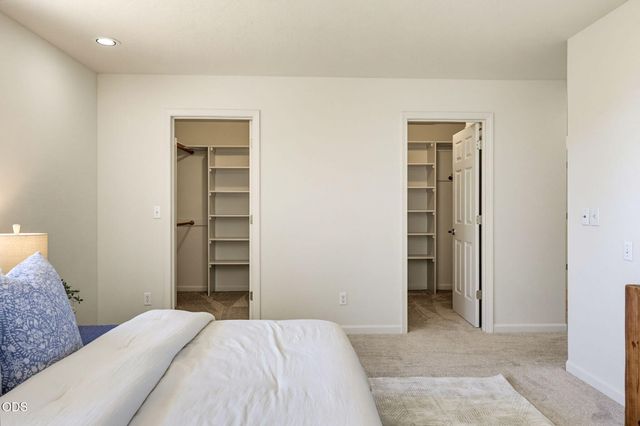 1544 Satellite Drive, Medford, OR 97504