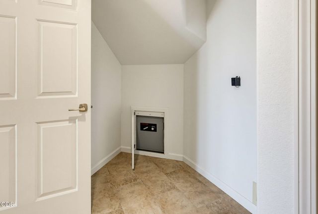 1544 Satellite Drive, Medford, OR 97504