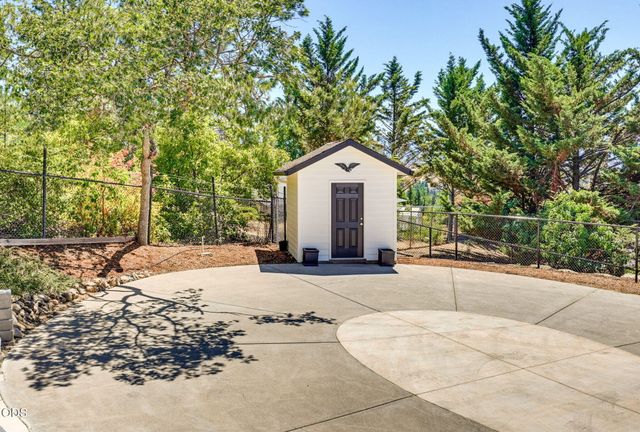 1544 Satellite Drive, Medford, OR 97504