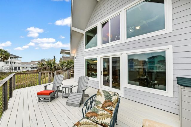 4227 Maison Rouge Court, Galveston, TX 77554