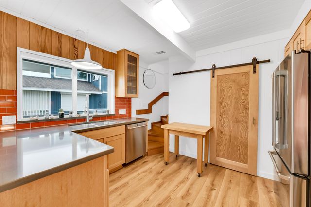 4227 Maison Rouge Court, Galveston, TX 77554