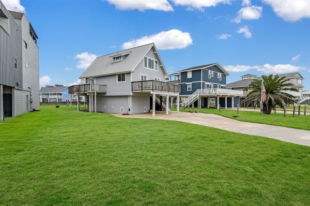 4227 Maison Rouge Court, Galveston, TX 77554