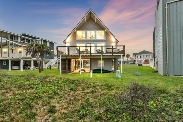 4227 Maison Rouge Court, Galveston, TX 77554