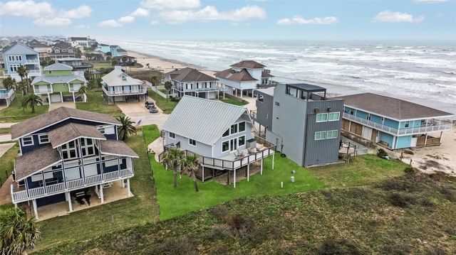 4227 Maison Rouge Court, Galveston, TX 77554