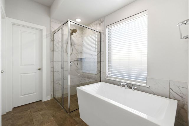 8017 Whisper Grove Drive, Magnolia, TX 77354
