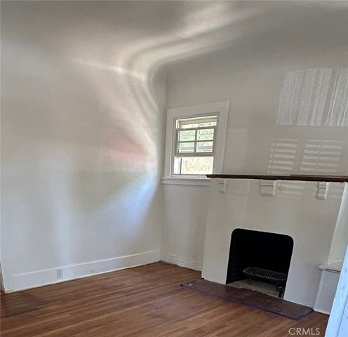 3045 Cedar, Riverside, CA 92501