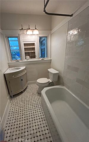 3045 Cedar, Riverside, CA 92501