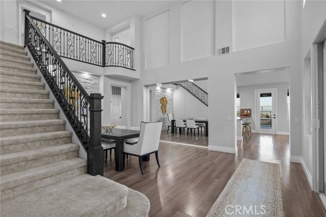 1561 Vandagriff Way, Corona, CA 92883