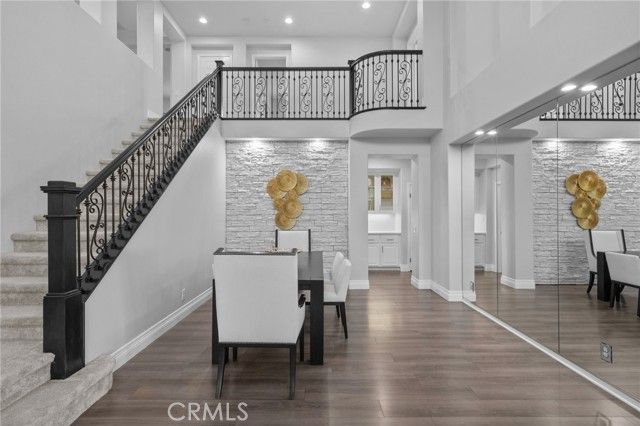 1561 Vandagriff Way, Corona, CA 92883