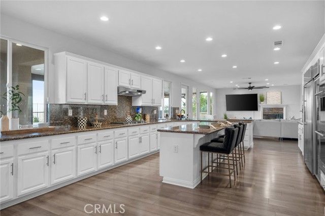 1561 Vandagriff Way, Corona, CA 92883