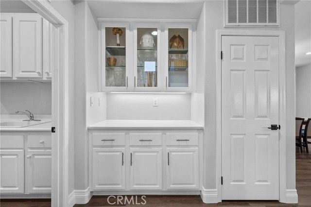 1561 Vandagriff Way, Corona, CA 92883