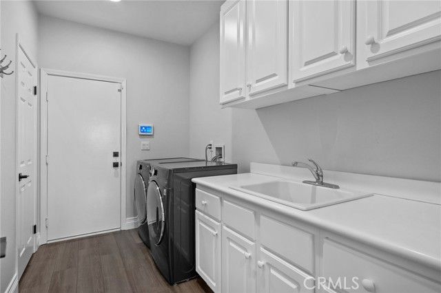 1561 Vandagriff Way, Corona, CA 92883