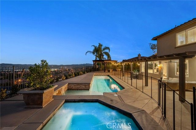 1561 Vandagriff Way, Corona, CA 92883