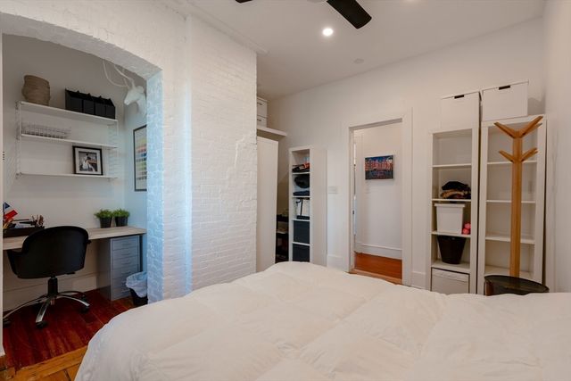 371 Harvard Street 4B, Cambridge, MA 02138