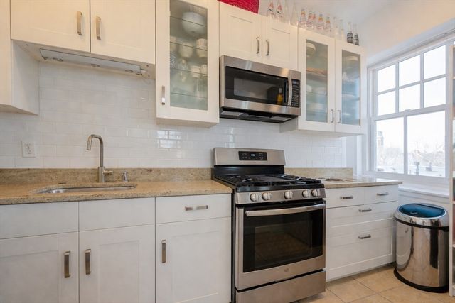 371 Harvard Street 4B, Cambridge, MA 02138