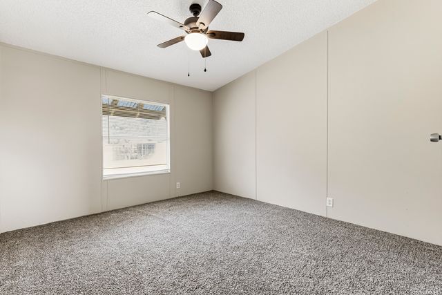 25111 Sandview, San Antonio, TX 78264