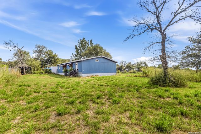 25111 Sandview, San Antonio, TX 78264