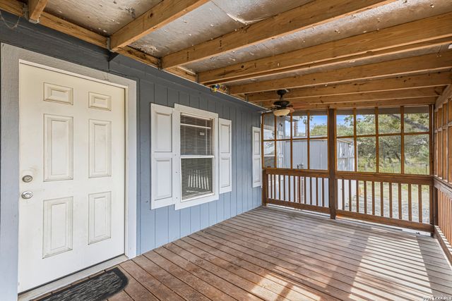 25111 Sandview, San Antonio, TX 78264