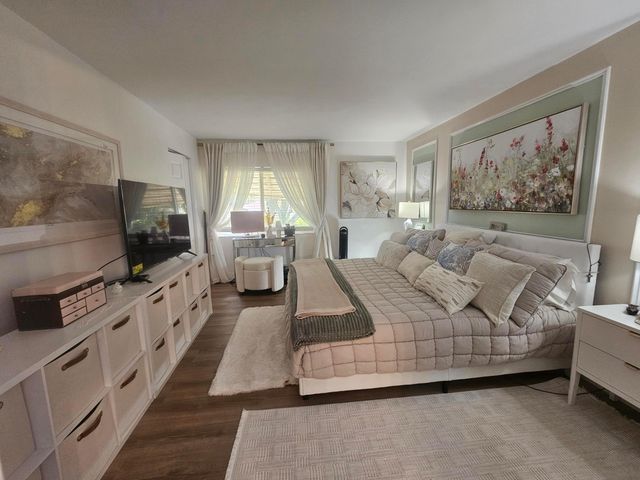 312 Pine Ridge Circle A-2, Greenacres, FL 33463