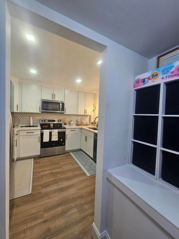 312 Pine Ridge Circle A-2, Greenacres, FL 33463