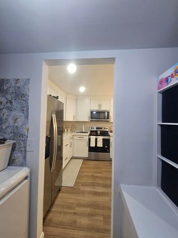 312 Pine Ridge Circle A-2, Greenacres, FL 33463