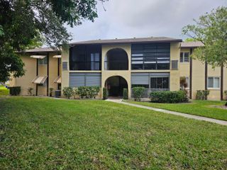 312 Pine Ridge Circle A-2, Greenacres, FL 33463