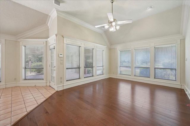 4711 Burns Circle, Orange, TX 77630