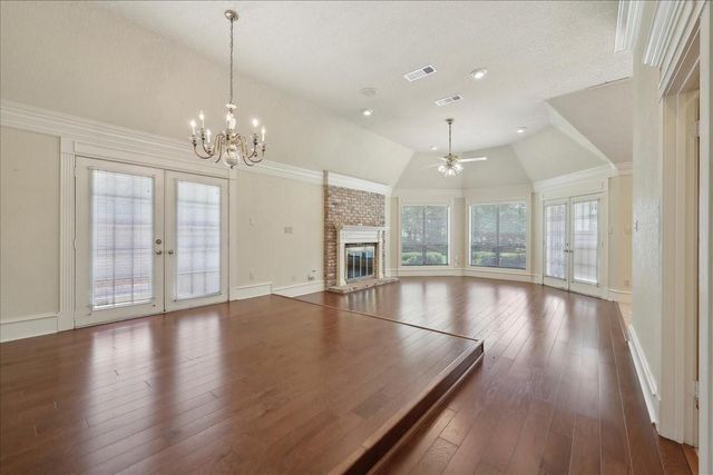 4711 Burns Circle, Orange, TX 77630