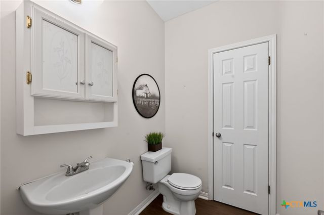 1124 Oaklands Drive, Round Rock, TX 78681