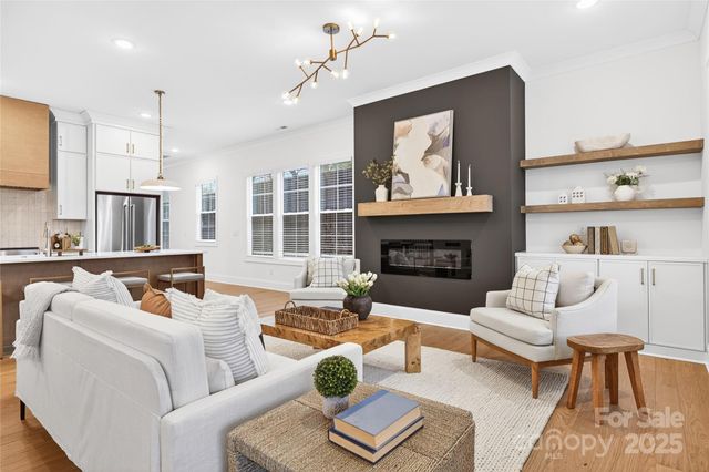 1014 E 19th Street, Charlotte, NC 28205