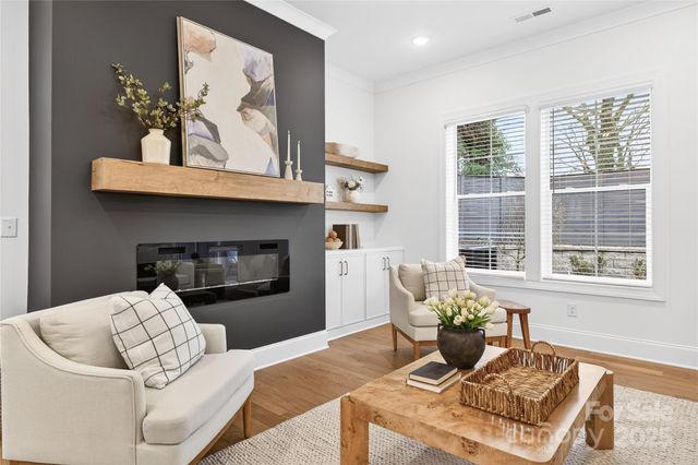 1014 E 19th Street, Charlotte, NC 28205