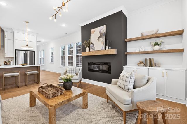 1014 E 19th Street, Charlotte, NC 28205