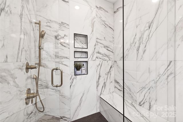 1014 E 19th Street, Charlotte, NC 28205