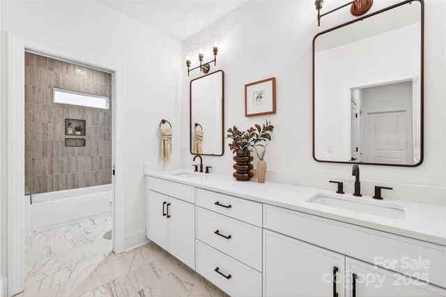 1014 E 19th Street, Charlotte, NC 28205