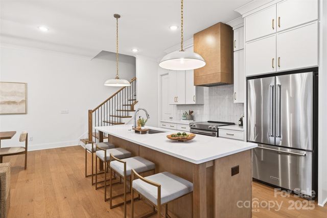 1014 E 19th Street, Charlotte, NC 28205