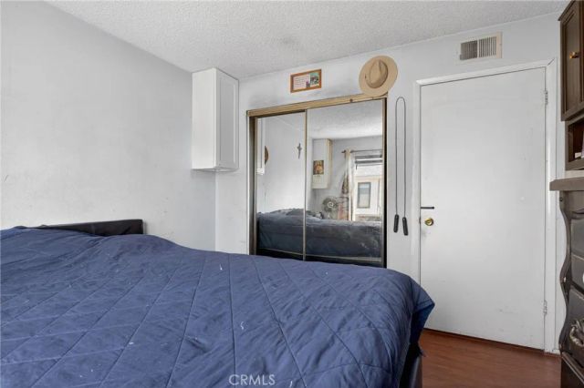 14287 foothill Boulevard 14, Sylmar, CA 91342