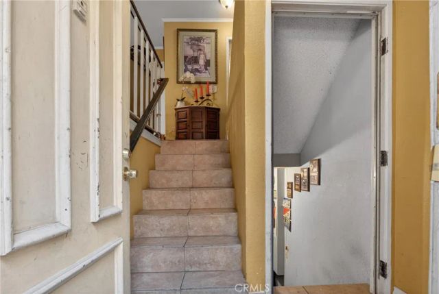 14287 foothill Boulevard 14, Sylmar, CA 91342