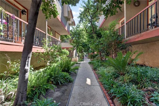 14287 foothill Boulevard 14, Sylmar, CA 91342