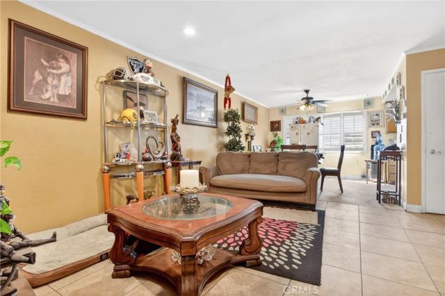 14287 foothill Boulevard 14, Sylmar, CA 91342