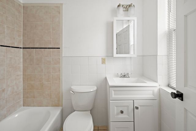 64 Trenton St, Boston, MA 02128