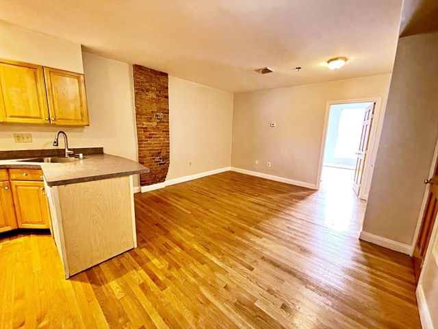 64 Trenton St, Boston, MA 02128