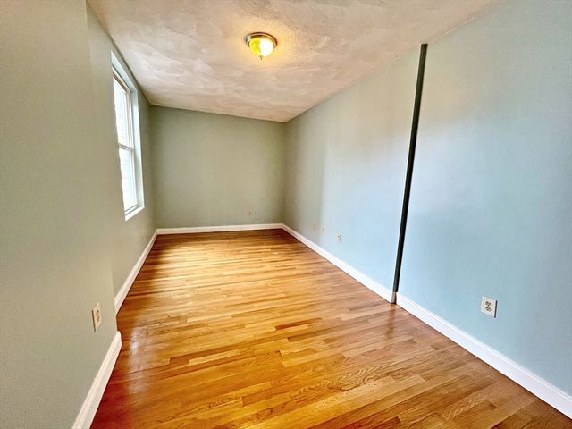 64 Trenton St, Boston, MA 02128