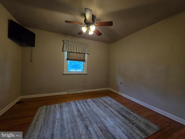 465 WABASH RD, Ephrata, PA 17522