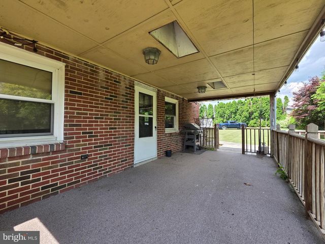 465 WABASH RD, Ephrata, PA 17522